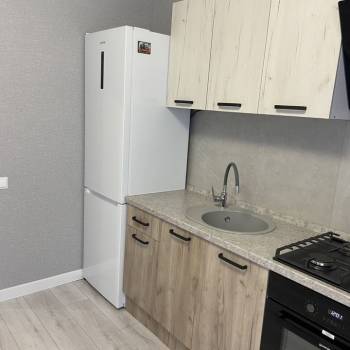 Сдается 1-комнатная квартира, 37 м²