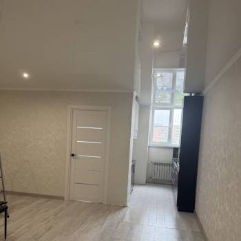 Продается 1-комнатная квартира, 38 м²