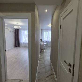 Продается 1-комнатная квартира, 39 м²