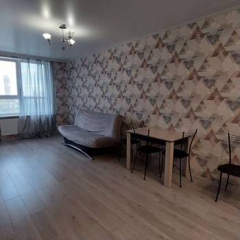 Сдается 1-комнатная квартира, 45 м²