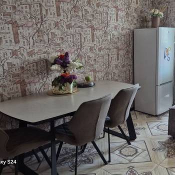 Продается 1-комнатная квартира, 47 м²