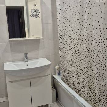 Продается 1-комнатная квартира, 47 м²