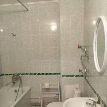 Сдается 1-комнатная квартира, 47 м²