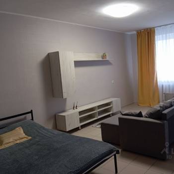 Сдается 1-комнатная квартира, 47 м²