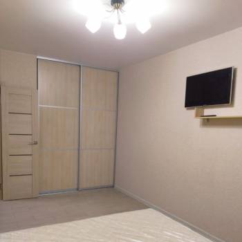Сдается 1-комнатная квартира, 41 м²