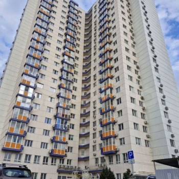 Продается 1-комнатная квартира, 41 м²