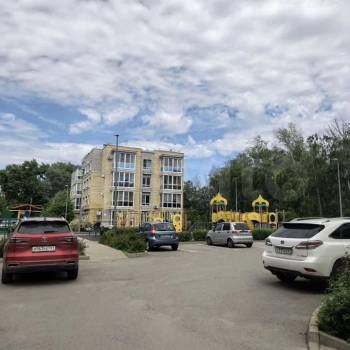 Сдается Многокомнатная квартира, 82 м²