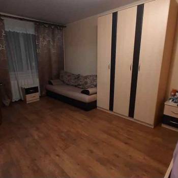 Сдается 1-комнатная квартира, 42 м²