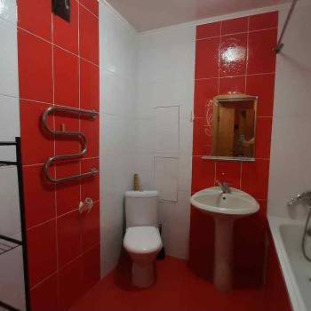 Сдается 1-комнатная квартира, 42 м²