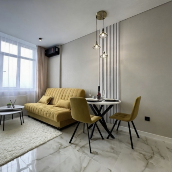 Продается 1-комнатная квартира, 44 м²