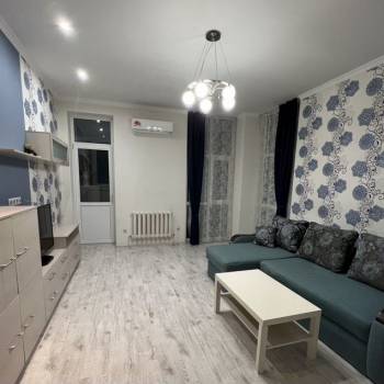 Сдается 1-комнатная квартира, 50 м²