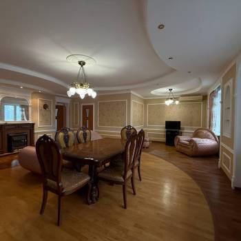 Сдается Многокомнатная квартира, 125 м²