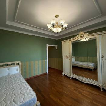 Сдается Многокомнатная квартира, 125 м²