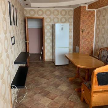 Сдается 2-х комнатная квартира, 60 м²