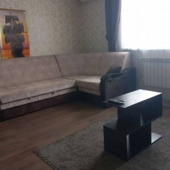 Сдается 1-комнатная квартира, 54 м²
