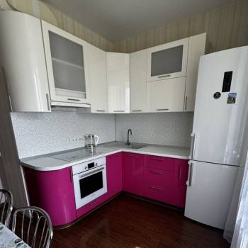 Сдается 1-комнатная квартира, 38 м²