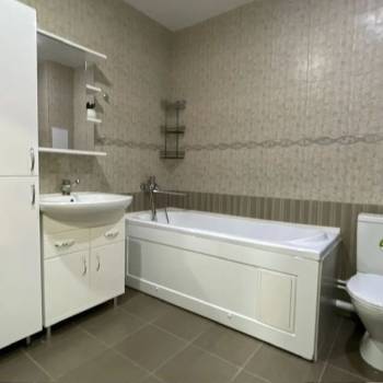 Сдается 1-комнатная квартира, 43 м²