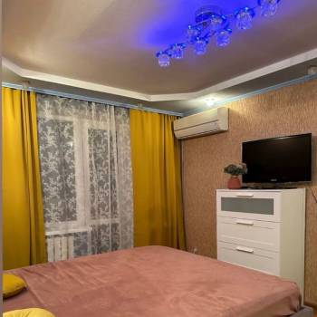 Сдается 2-х комнатная квартира, 60 м²