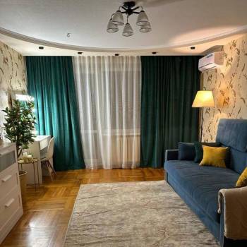 Сдается 2-х комнатная квартира, 60 м²