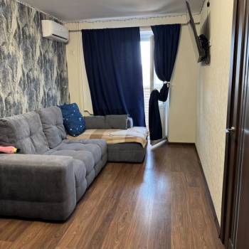 Сдается 1-комнатная квартира, 37 м²