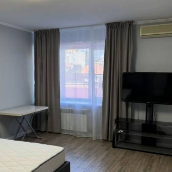 Сдается 2-х комнатная квартира, 106 м²