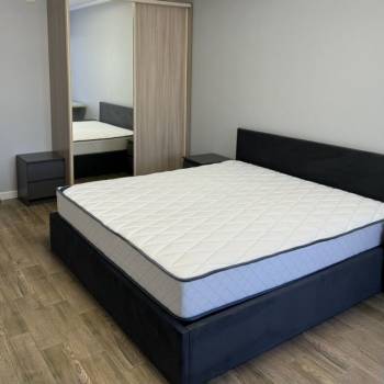 Сдается 2-х комнатная квартира, 106 м²