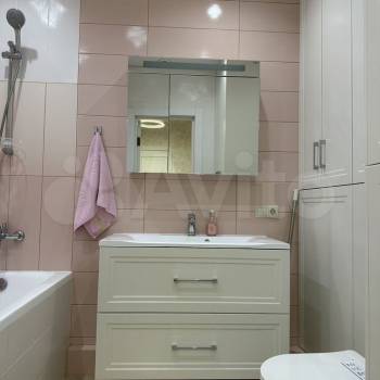 Продается 1-комнатная квартира, 43,7 м²