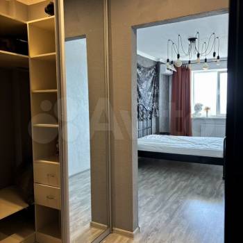 Сдается 1-комнатная квартира, 39 м²