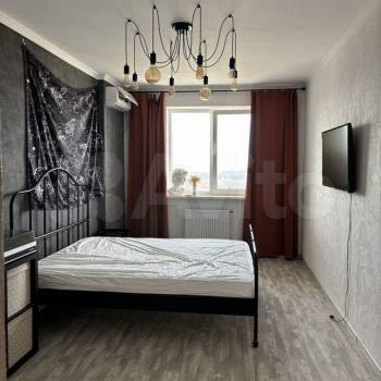 Сдается 1-комнатная квартира, 39 м²