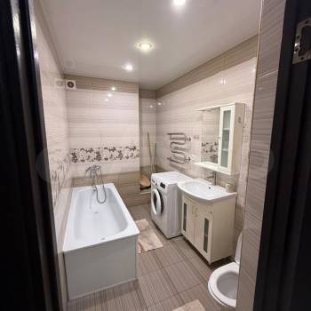Сдается 1-комнатная квартира, 41 м²
