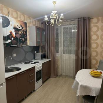 Сдается 1-комнатная квартира, 41 м²