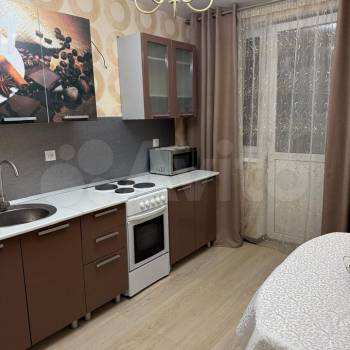 Сдается 1-комнатная квартира, 41 м²