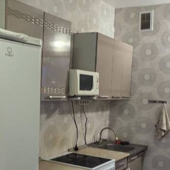 Сдается 1-комнатная квартира, 40 м²