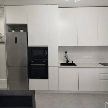 Сдается 1-комнатная квартира, 42 м²