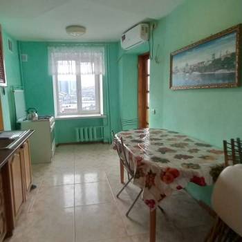 Сдается Многокомнатная квартира, 77,3 м²