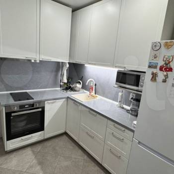 Продается 1-комнатная квартира, 35 м²