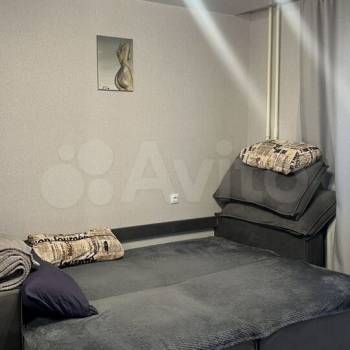 Продается 1-комнатная квартира, 28 м²