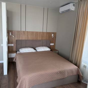 Сдается 1-комнатная квартира, 66 м²