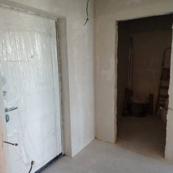 Продается 1-комнатная квартира, 37 м²