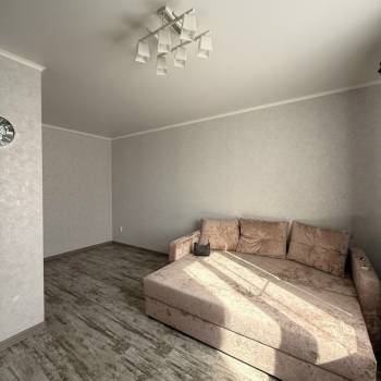 Сдается 1-комнатная квартира, 37 м²