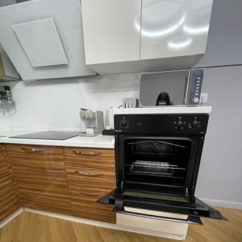 Продается 2-х комнатная квартира, 57 м²