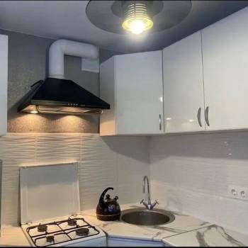 Сдается Многокомнатная квартира, 60 м²