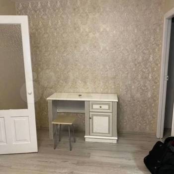 Сдается Многокомнатная квартира, 60 м²