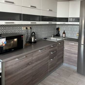 Сдается 1-комнатная квартира, 42 м²