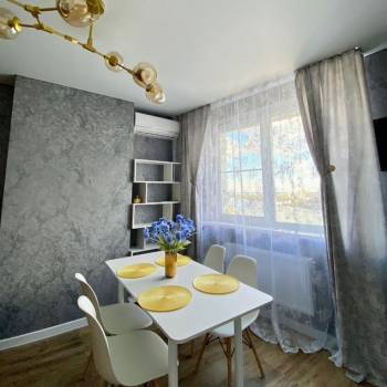 Сдается Многокомнатная квартира, 58 м²