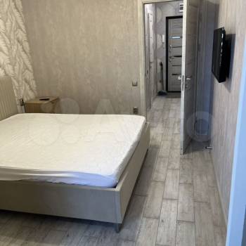 Сдается 1-комнатная квартира, 41 м²