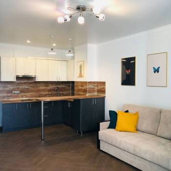 Продается 1-комнатная квартира, 38 м²