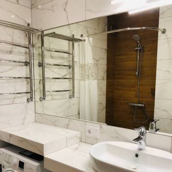 Продается 1-комнатная квартира, 38 м²