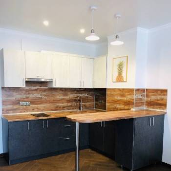 Продается 1-комнатная квартира, 38 м²