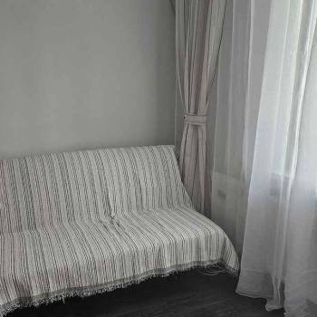Сдается 1-комнатная квартира, 43 м²